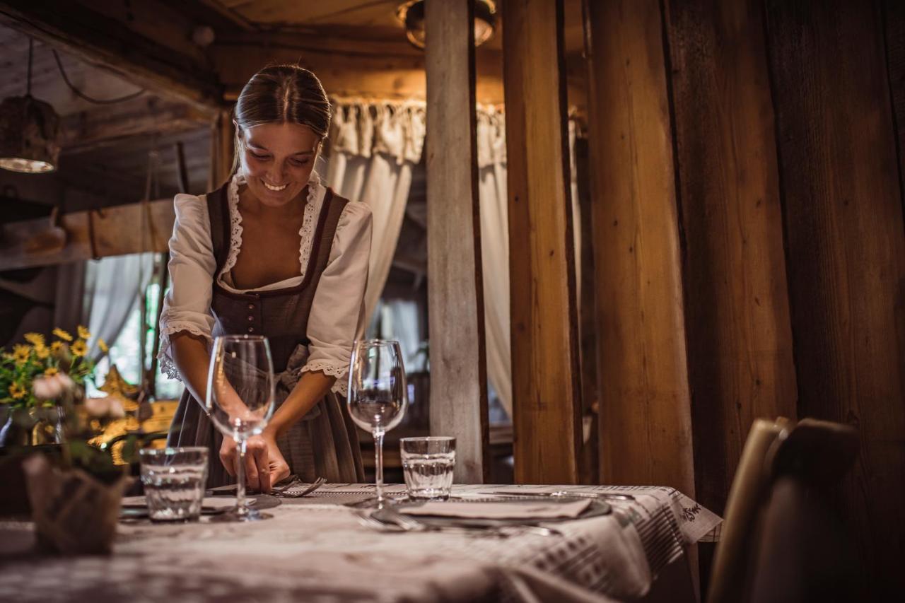 Chalet-Hotel Svizzero Courmayeur Dış mekan fotoğraf