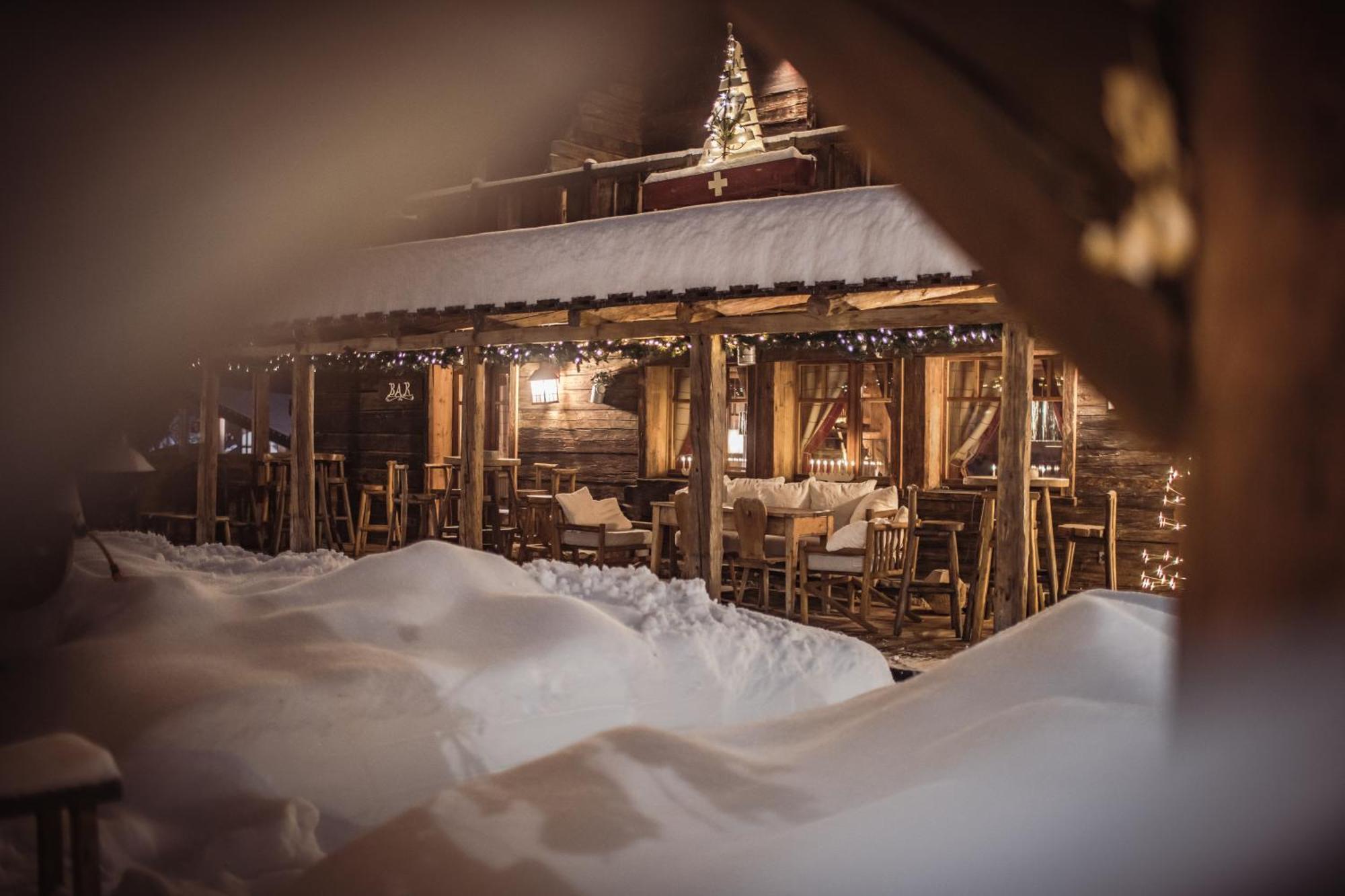 Chalet-Hotel Svizzero Courmayeur Dış mekan fotoğraf