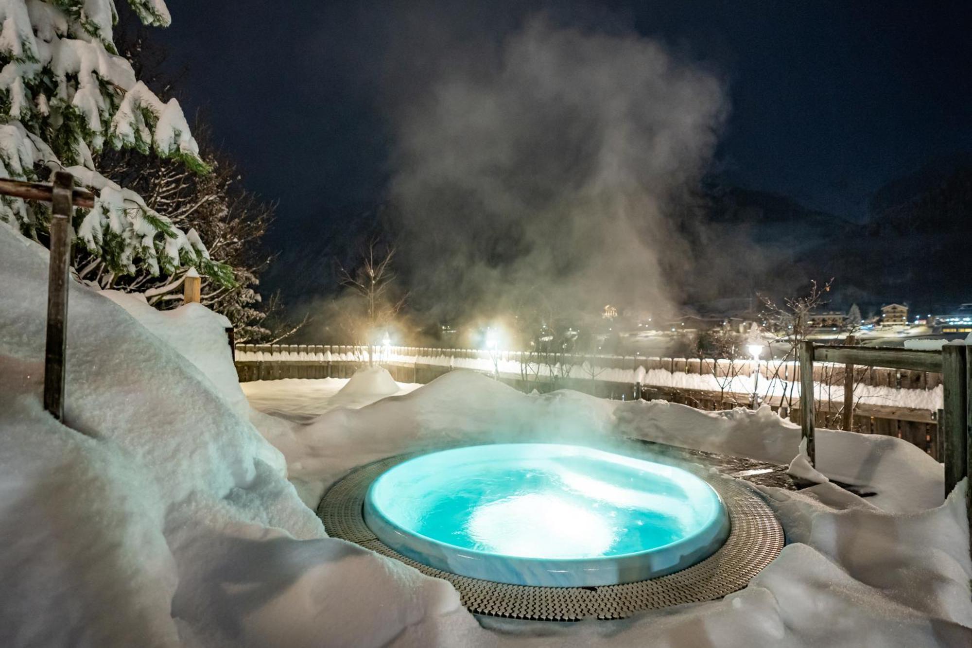 Chalet-Hotel Svizzero Courmayeur Dış mekan fotoğraf