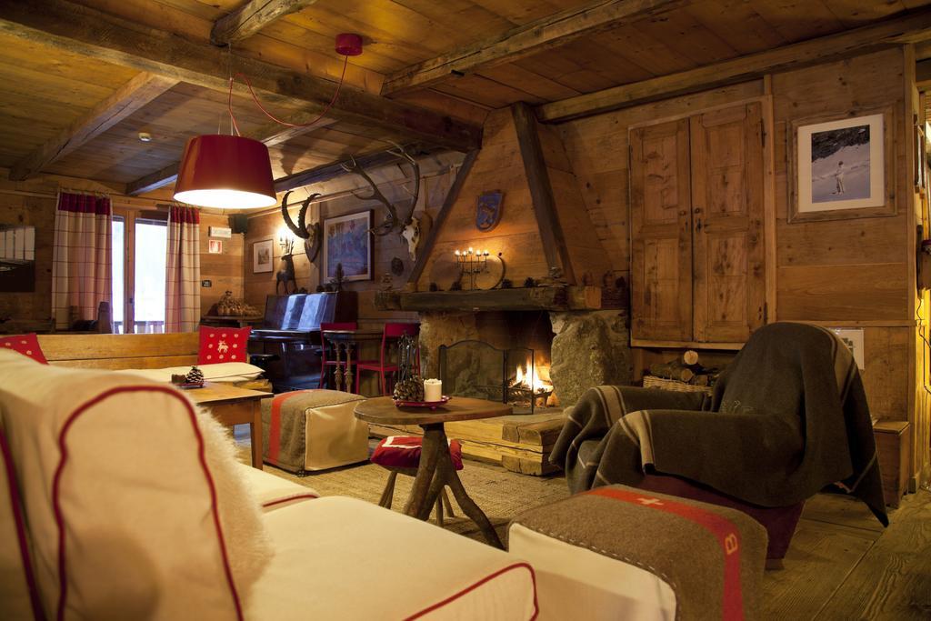 Chalet-Hotel Svizzero Courmayeur Dış mekan fotoğraf