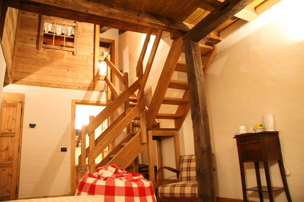 Chalet-Hotel Svizzero Courmayeur Dış mekan fotoğraf